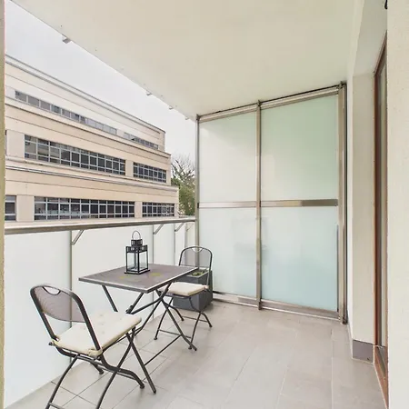 Gieldowa Modern By Solarento